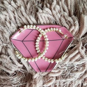 🎀 NWT pearl detail hoop earrings